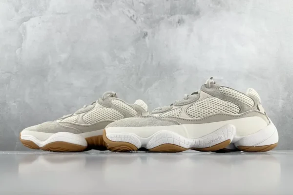Yeezy 500
Stone Taupe - Image 5