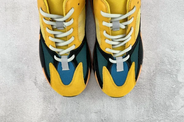 Yeezy Boost 700
Sun - Image 7