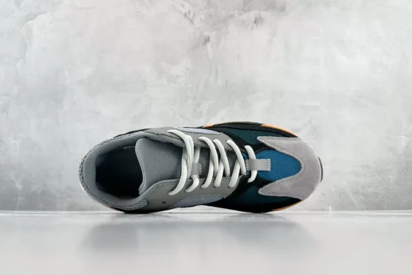 Yeezy Boost 700
Wash Orange - Image 3