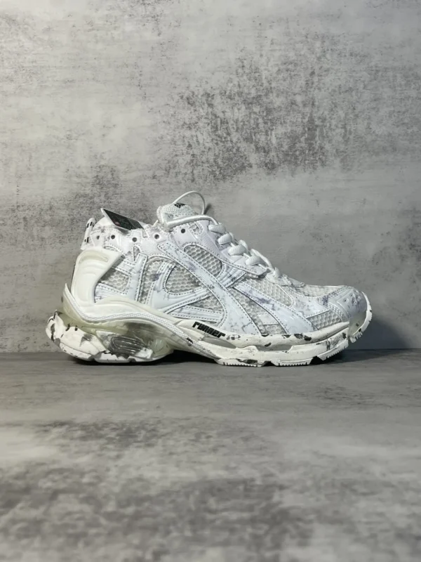 Balenciaga Runner