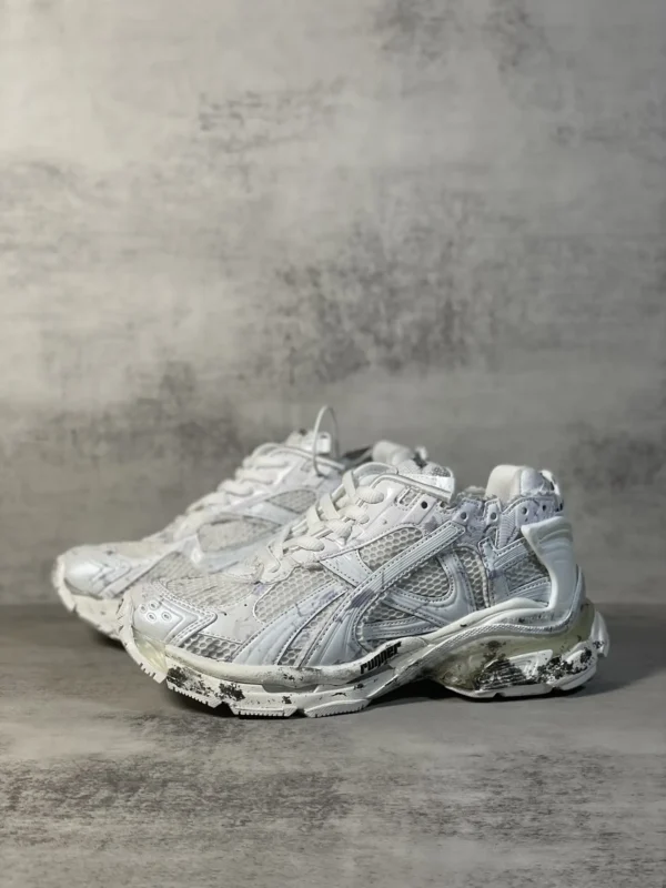 Balenciaga Runner - Image 3