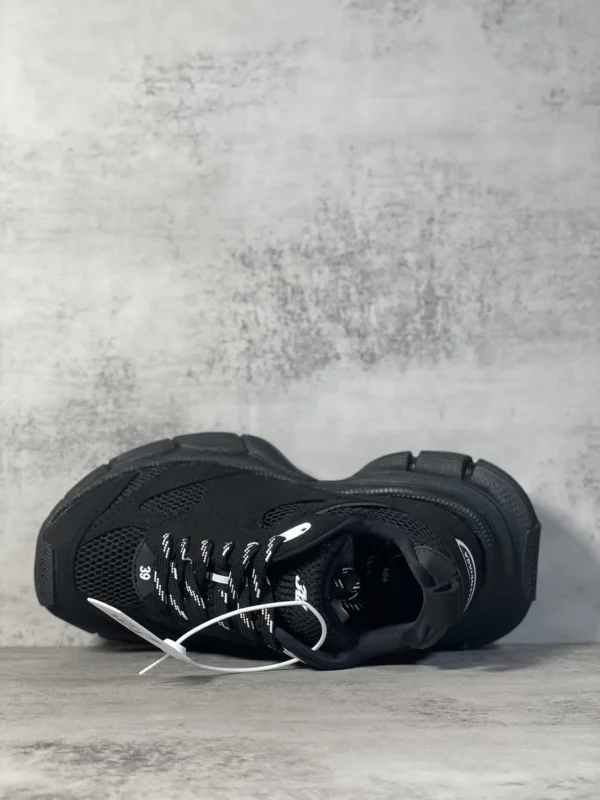 Balenciaga 3XL - Image 5