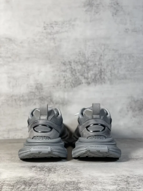 Balenciaga 3XL - Image 6