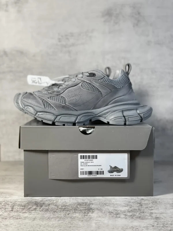 Balenciaga 3XL - Image 9