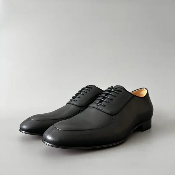 Christian Louboutin Greggo Fashion Men's Rest