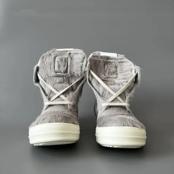 Rick Owens' horsehair is gray white inverted triangle.
  7 - Image 2