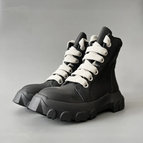 RICK OWENS Coarse Hole Black
  7     
Market independence