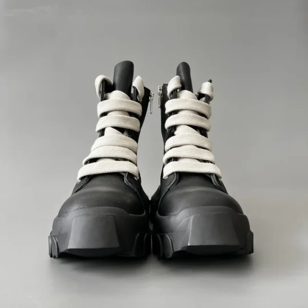 RICK OWENS Coarse Hole Black
  7     
Market independence - Image 2