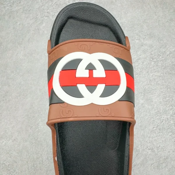 Gucci Slippers - Image 4