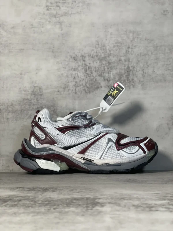 Balenciaga  Runner