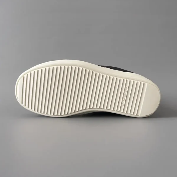 RickOwens DRKSHDW Low cut canvas bread shoes. - Image 6