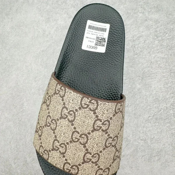 Gucci Slippers - Image 4