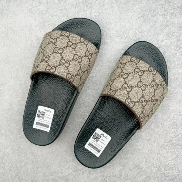 Gucci Slippers - Image 3