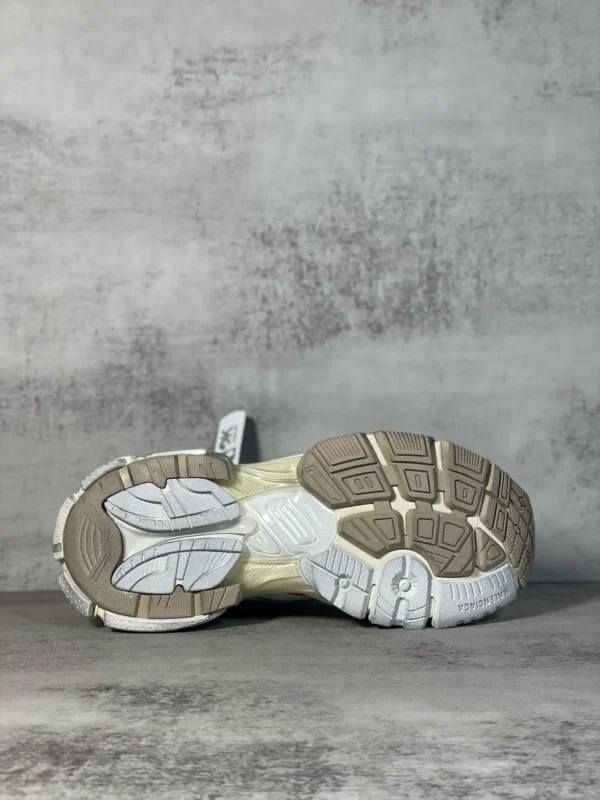Balenciaga  Runner - Image 4