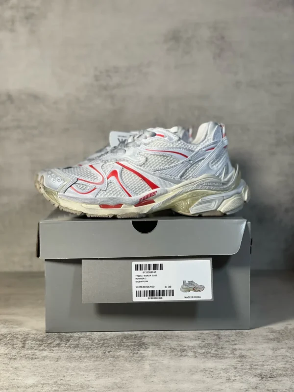 Balenciaga  Runner - Image 9