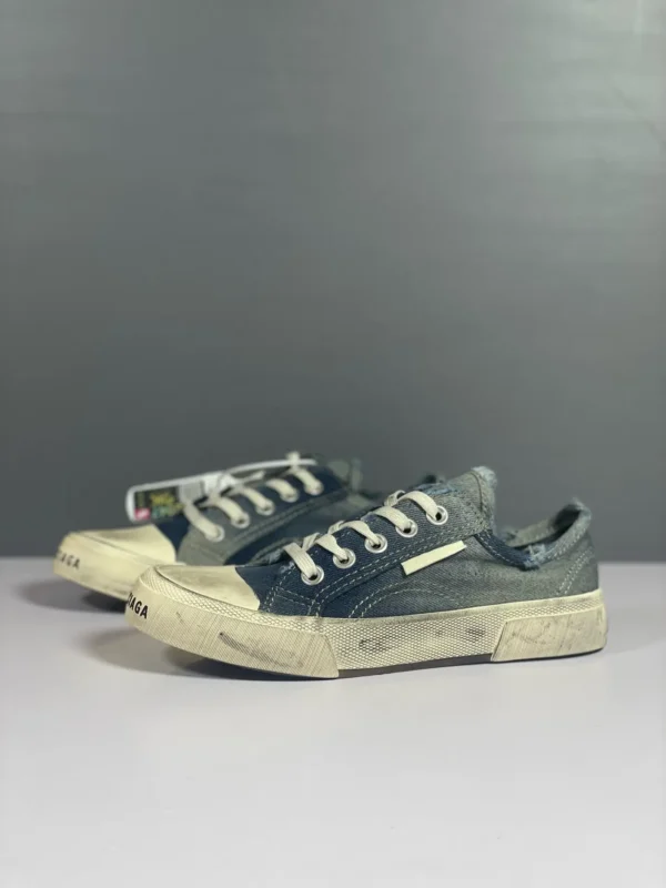 Balenciaga Paris Low Top - Image 3