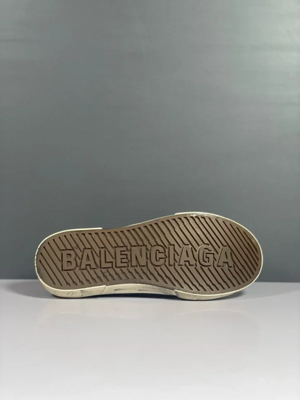 Balenciaga Paris Low Top - Image 4