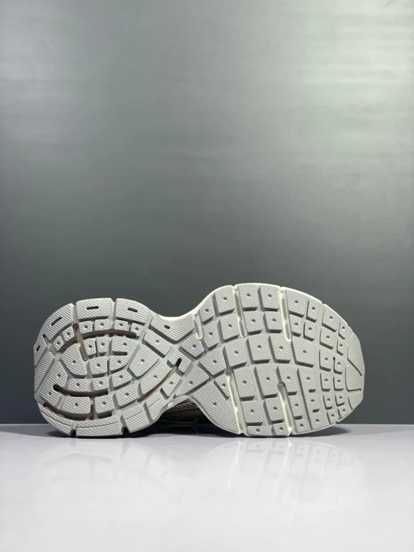 Balenciaga Runner - Image 4