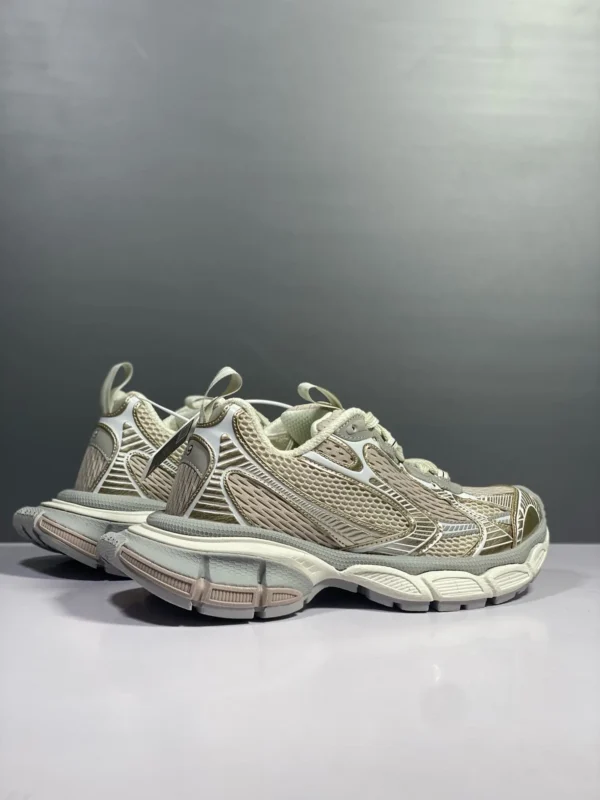 Balenciaga Runner - Image 7