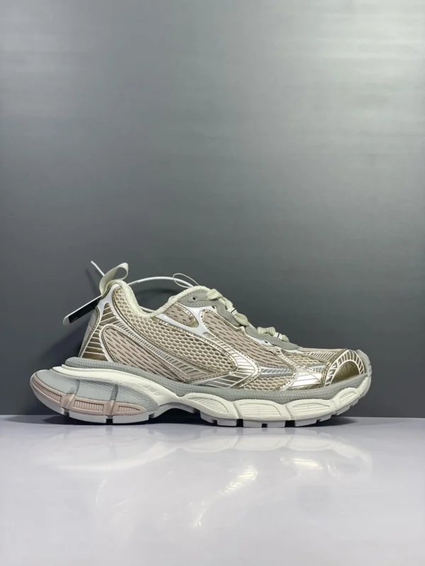 Balenciaga Runner