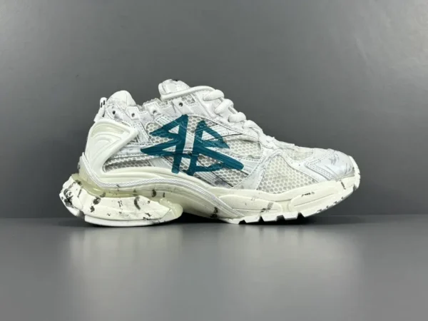 Balenciaga  Runner