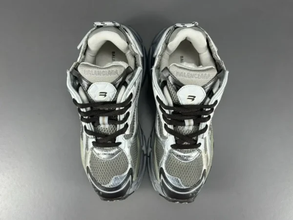 Balenciaga  Runner - Image 4
