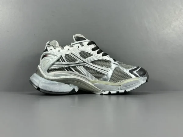 Balenciaga  Runner