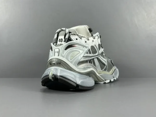 Balenciaga  Runner - Image 7