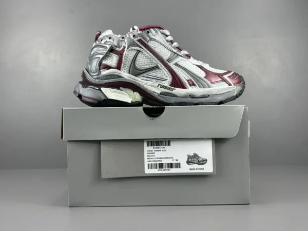 Balenciaga  Runner - Image 9