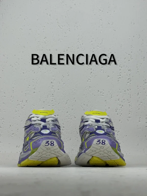 Balenciaga 3XL - Image 5