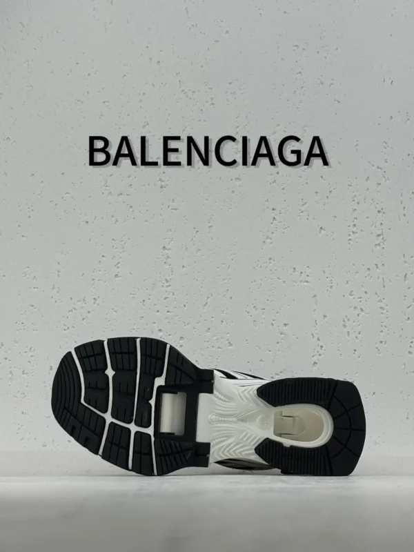 Balenciaga X-PANDER - Image 3