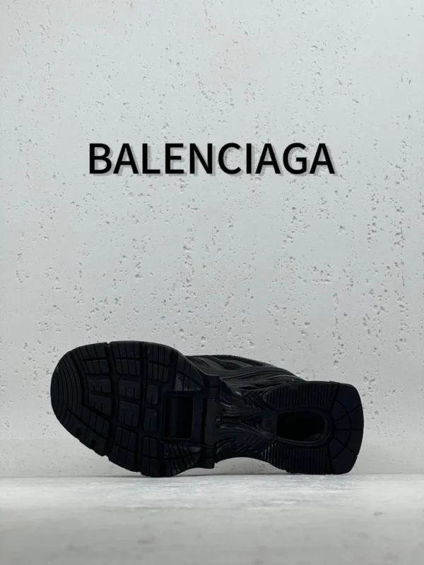 Balenciaga X-PANDER - Image 3