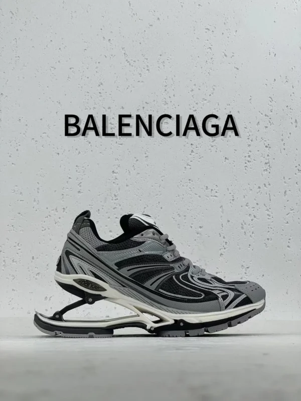 Balenciaga X-PANDER