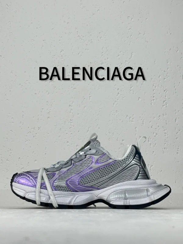 Balenciaga 3XL EXTREME LACE - Image 2
