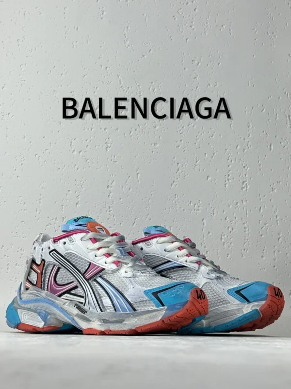 Balenciaga  Runner - Image 4