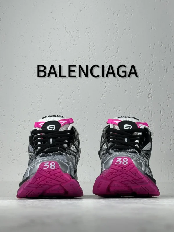 Balenciaga  Runner - Image 5