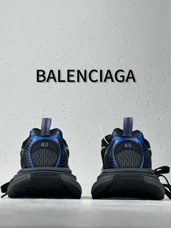Balenciaga 3XL - Image 6