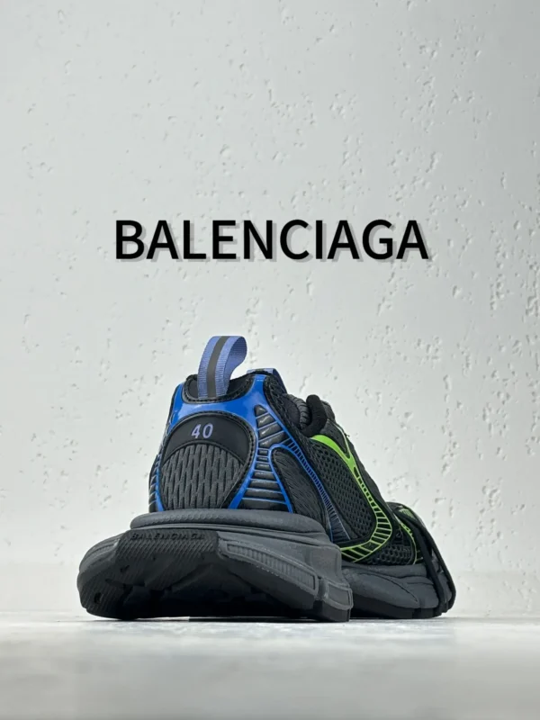 Balenciaga 3XL - Image 7