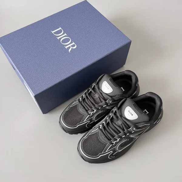 Dior B   Low cut sports and casual shoes, black couple style - Image 9
