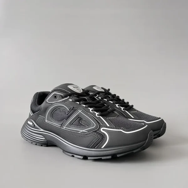 Dior B   Low cut sports and casual shoes, black couple style - Image 3