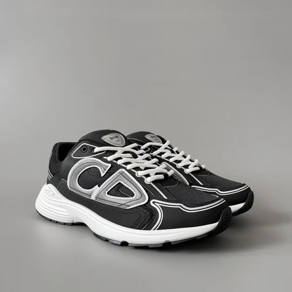 Dior B   Low cut sports and casual shoes in black and gray for couples - Image 3
