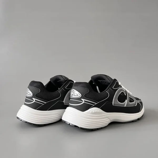 Dior B   Low cut sports and casual shoes in black and gray for couples - Image 4