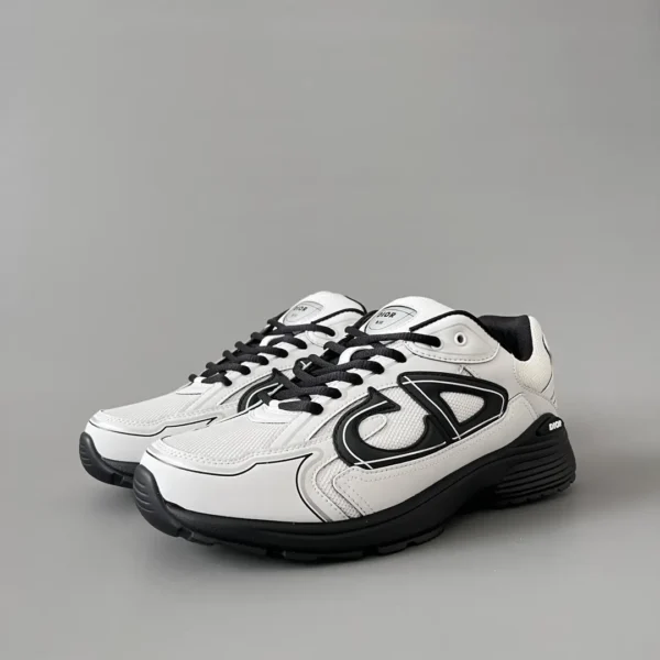 Dior B   Low cut sports and casual shoes in white and black for couples