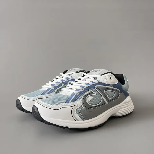 Dior B   Low cut sports and casual shoes in blue and gray for couples