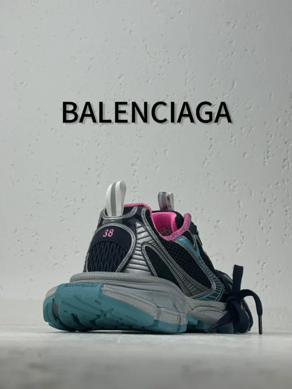 Balenciaga 3XL - Image 7