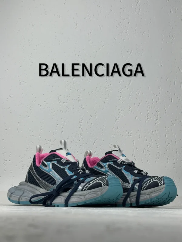 Balenciaga 3XL - Image 4