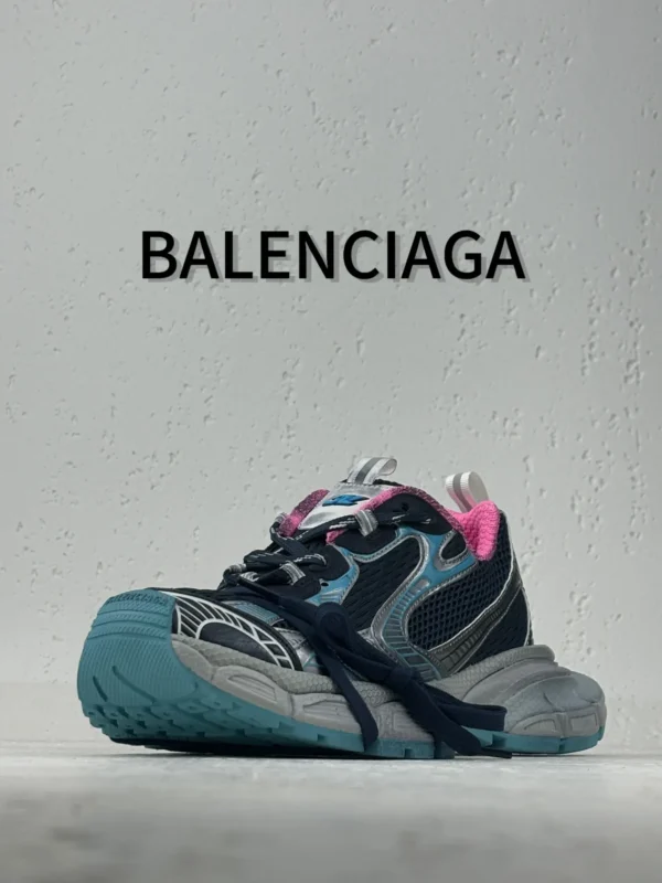 Balenciaga 3XL - Image 8
