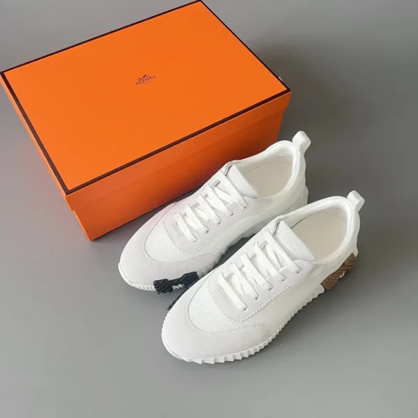Hermes Bouncing Low cut round toe lace up casual shoes white - Image 9