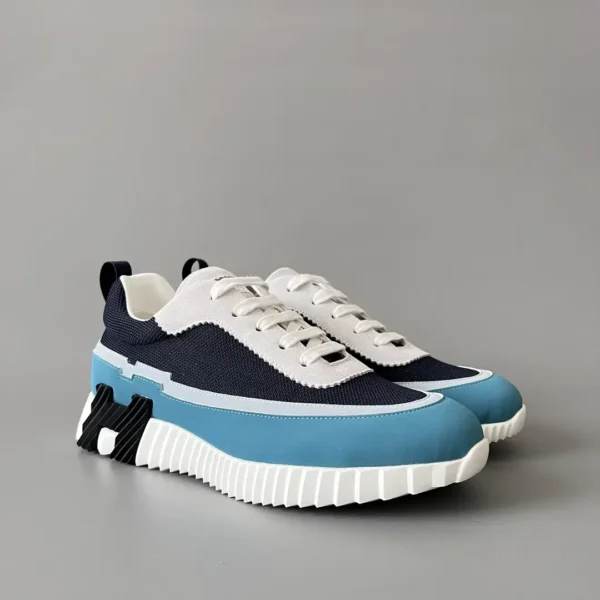 Hermes Bouncing Low cut round toe lace up casual shoes in blue - Image 3