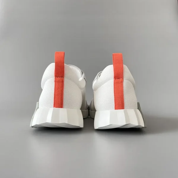 Hermes Bouncing Low cut round toe lace up casual shoes white - Image 5